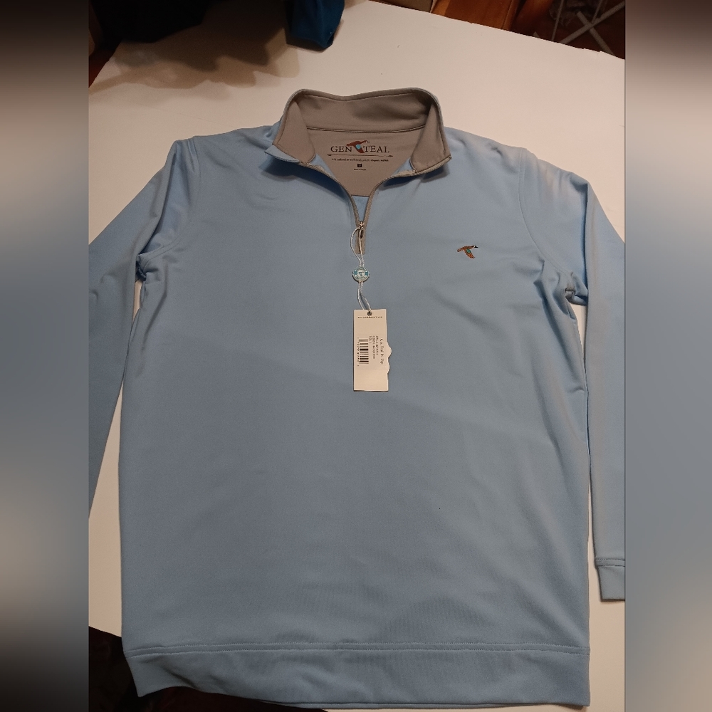 Mens Small Gen Teal Quarter Zip Pullover. NWT.